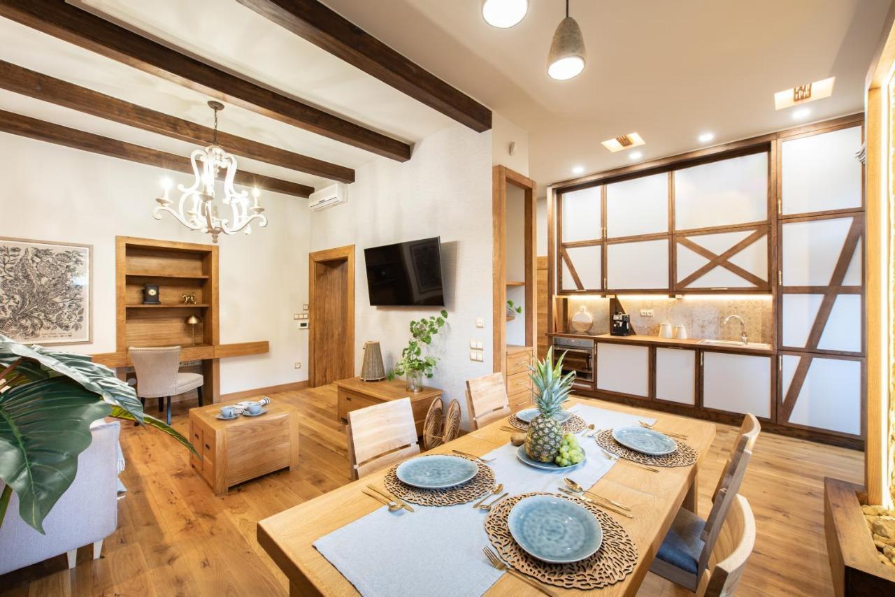 Krakowhomes Apartmán *